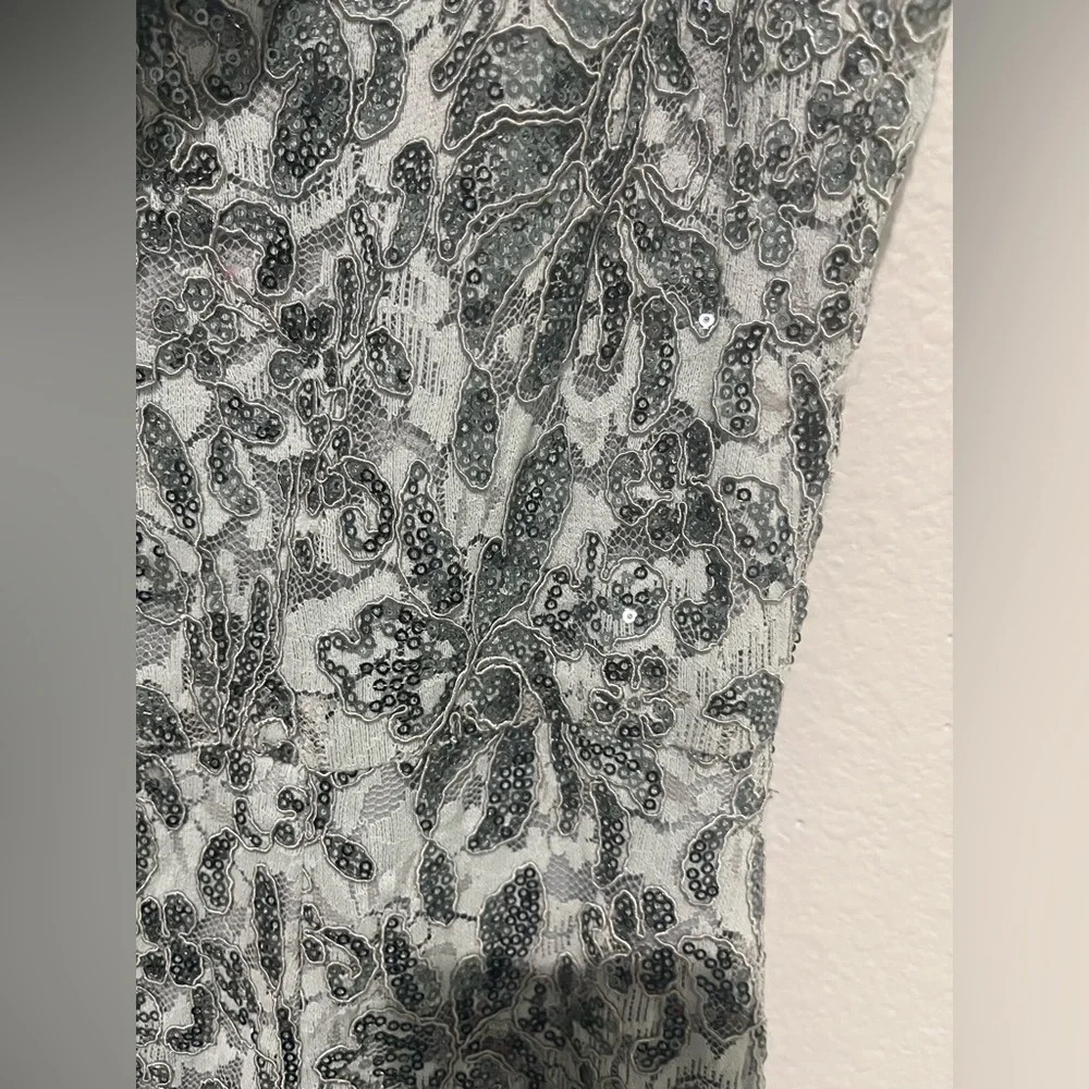 Alex Evenings Sequin Cap Sleeve Column Gown Sz 14 in light mint color - Picture 12 of 12
